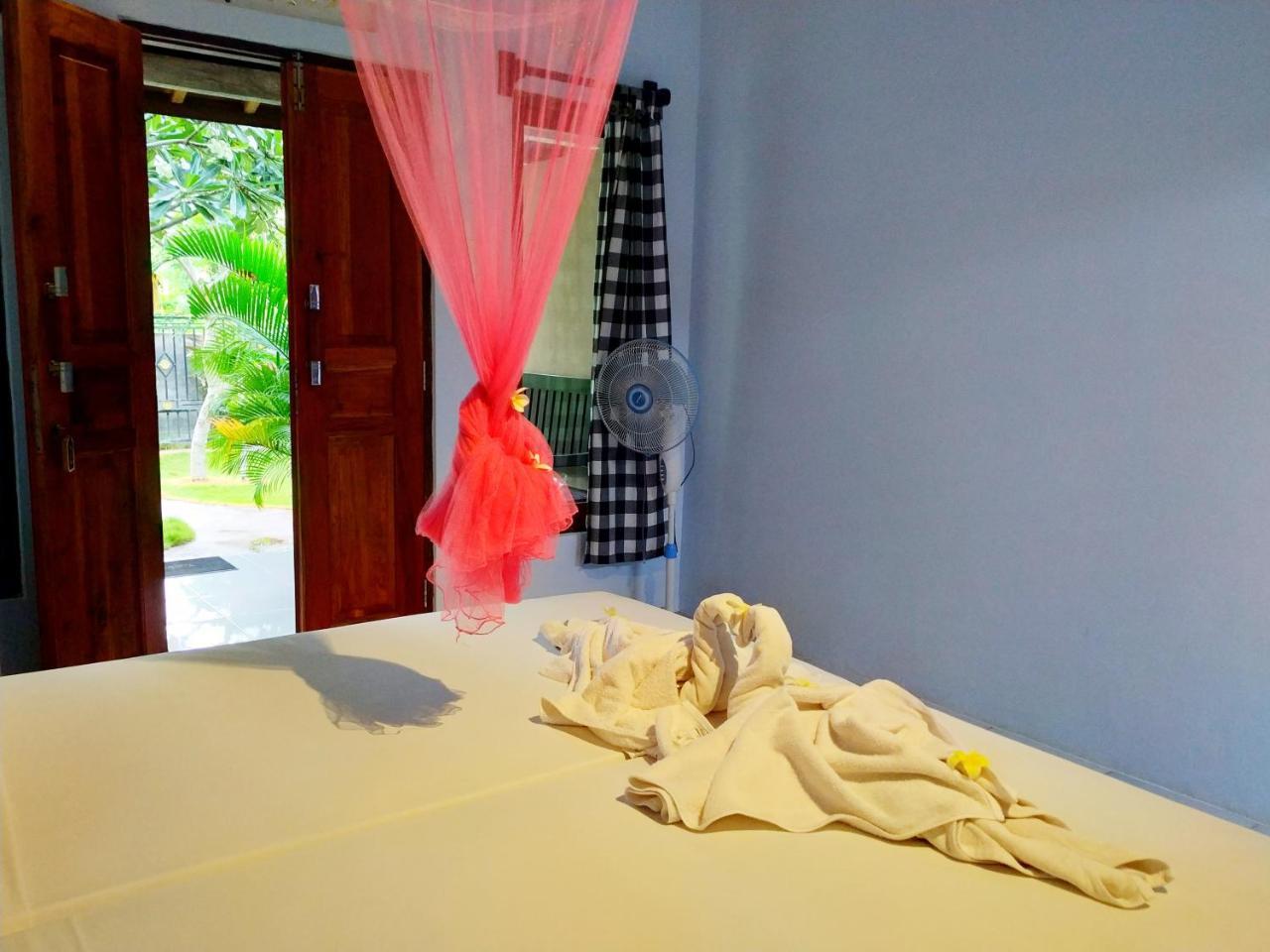 Angga Guest House Pemuteran Exterior foto